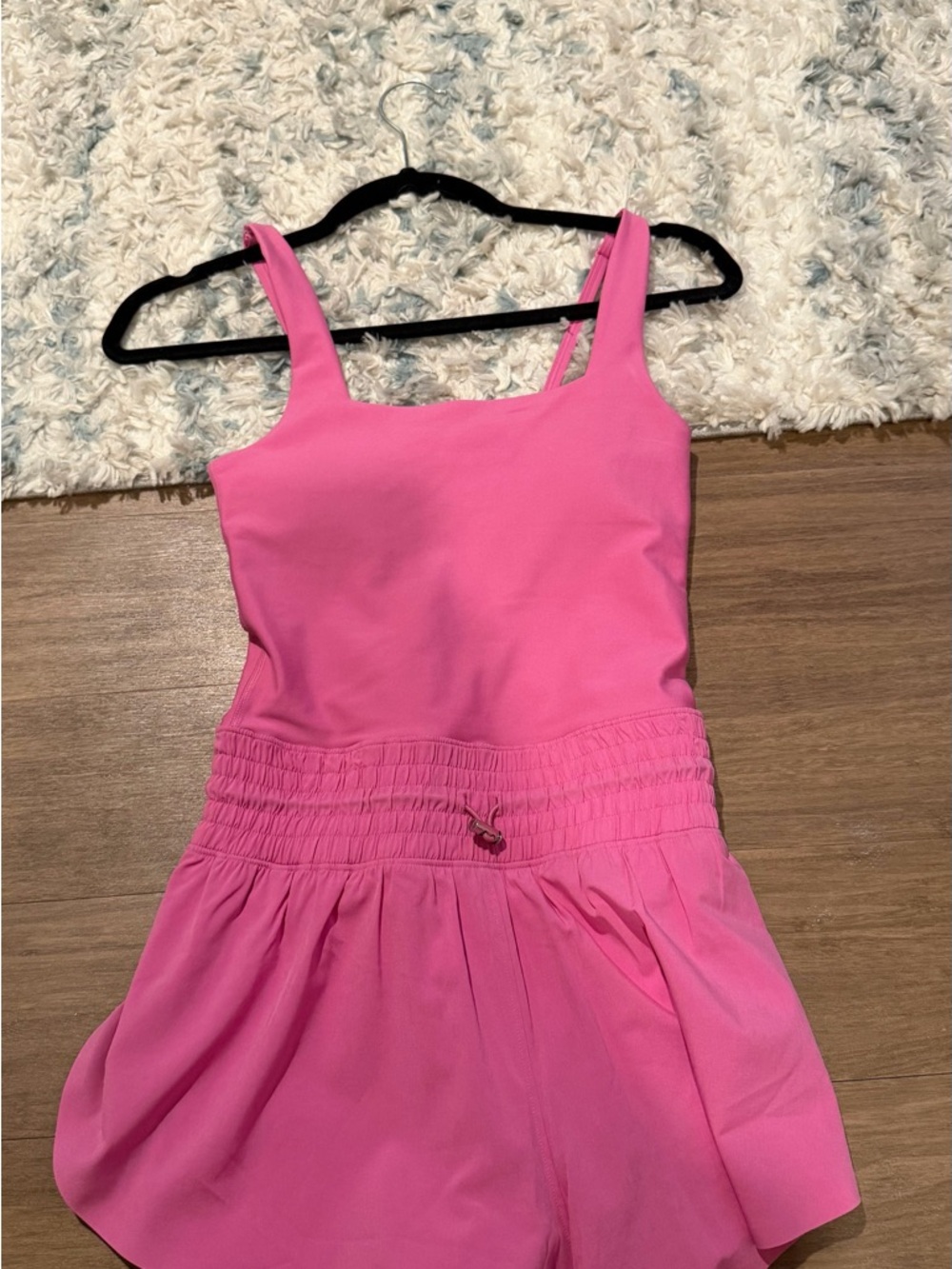 Abercrombie and Fitch YPB sculptLUX Hybrid Flyaway Onesie